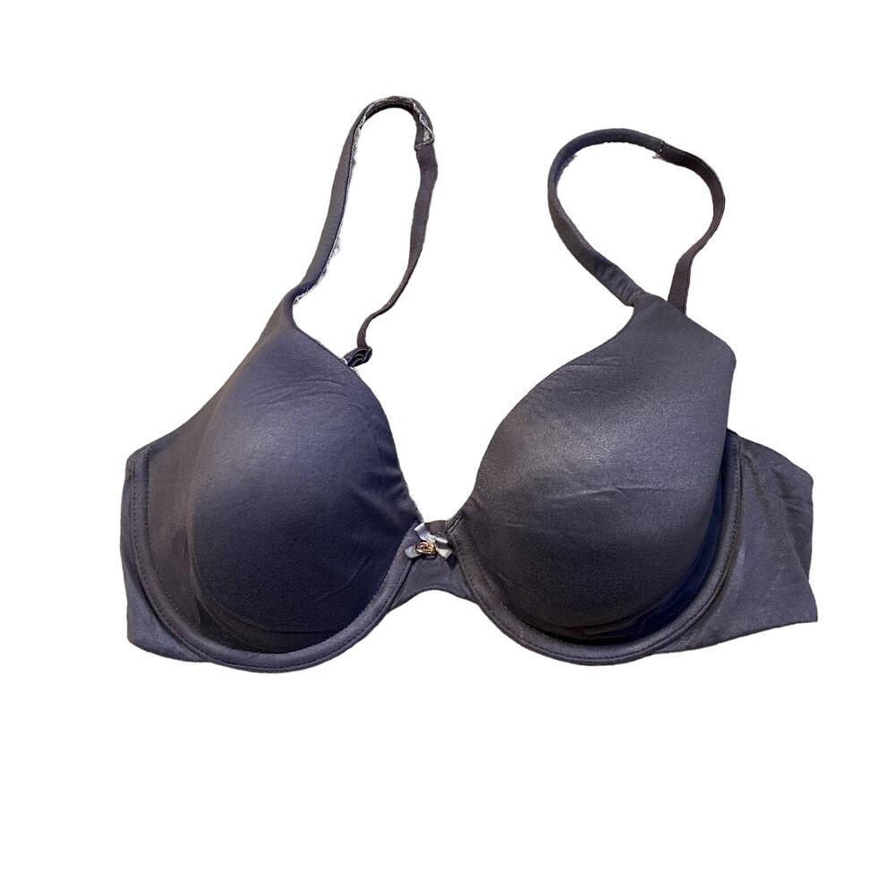 Victoria Secret 32D Lined Perfect Coverage Underwire Body By Charm Purple Lace